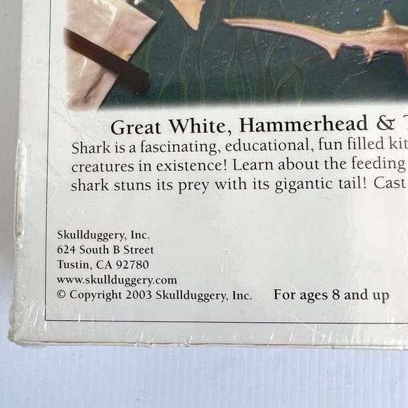 Eyewitness Kits Shark Model Casting Kit - Paint Kit 3 Sharks New in Sealed Box - Picture 3 of 7